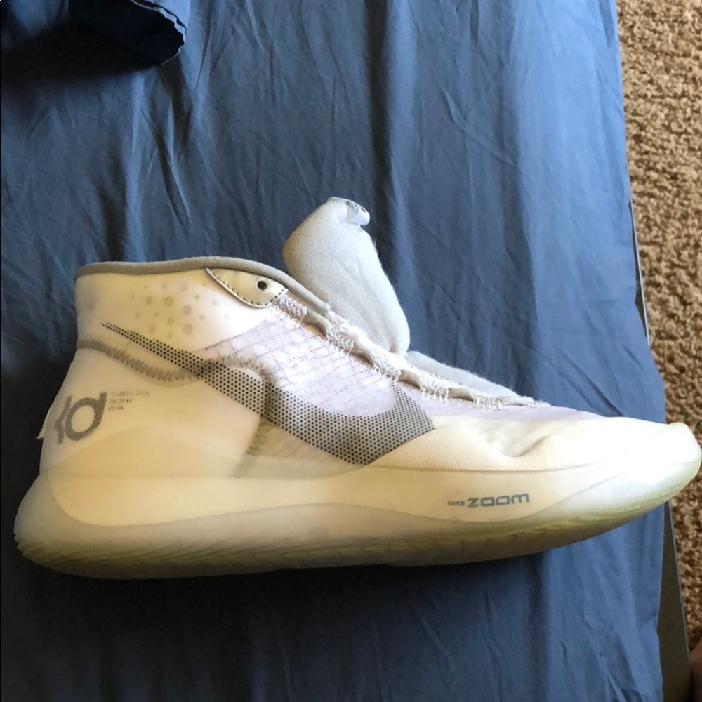 KD 12